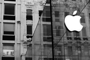 Apple pod ostrzałem Komisji Europejskiej